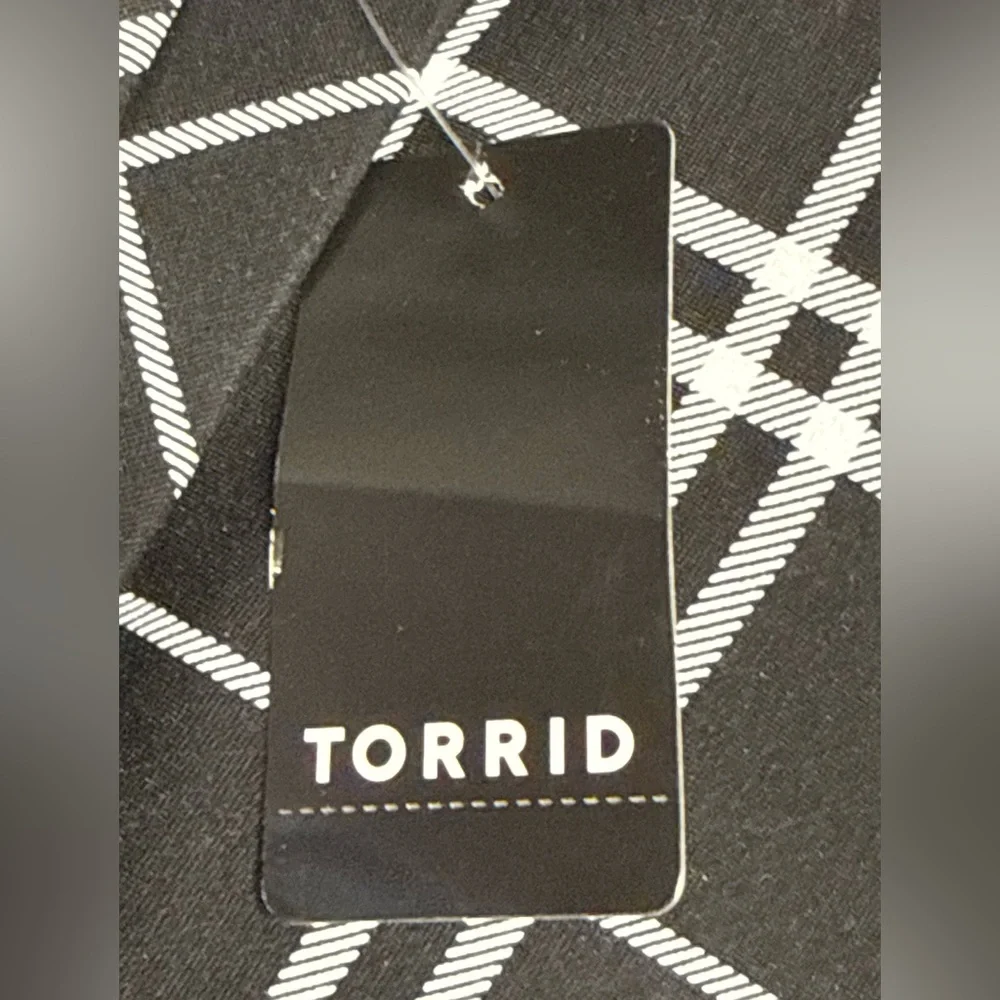 NWT Torrid FLARE Hi Rise PLAID Ponte PANTS